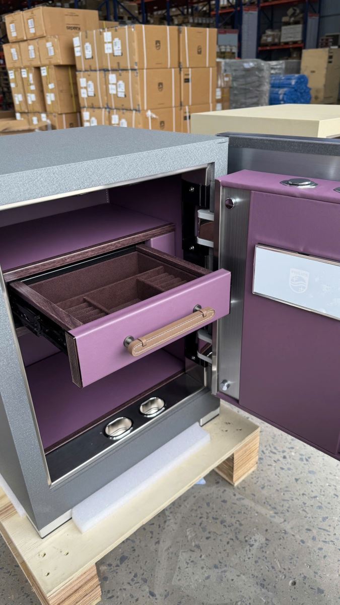 Két sắt Philips Valis-5BU 6