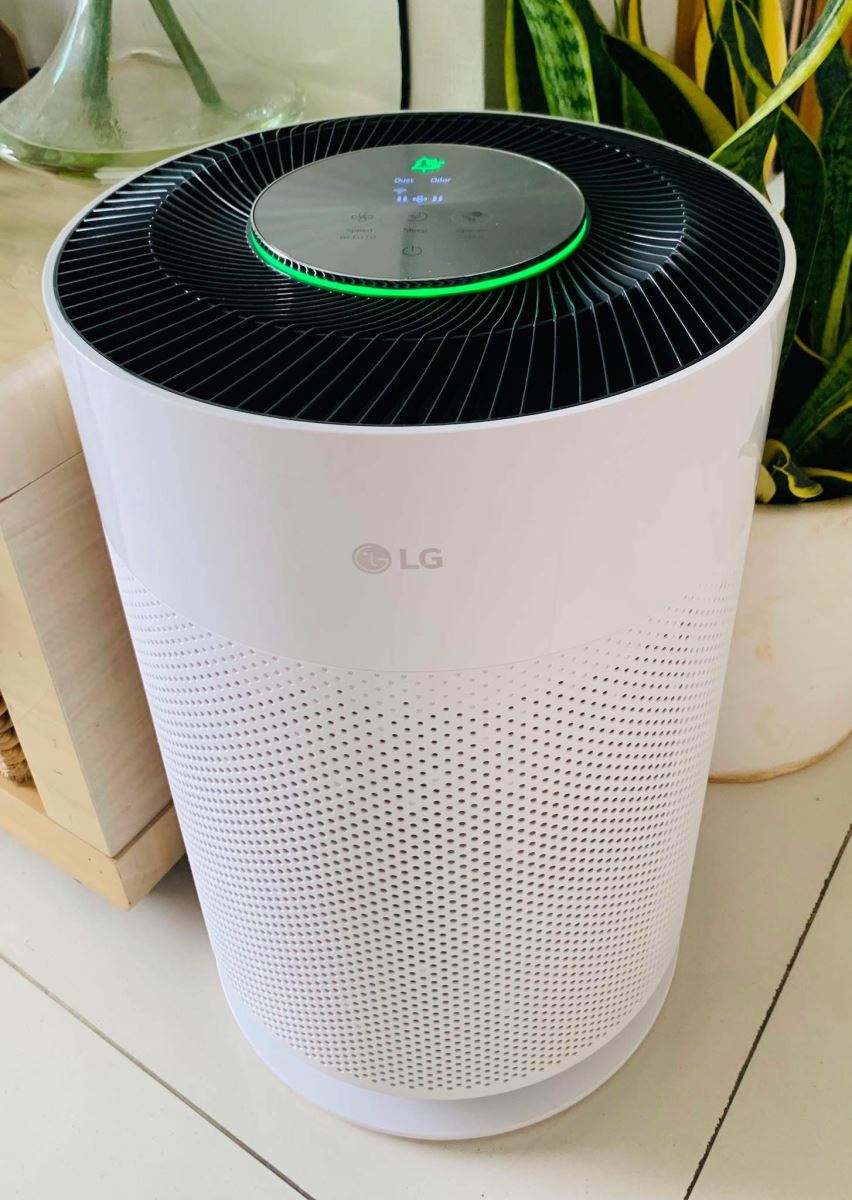 Máy lọc không khí LG Puricare Hit AS60GHWG0 3
