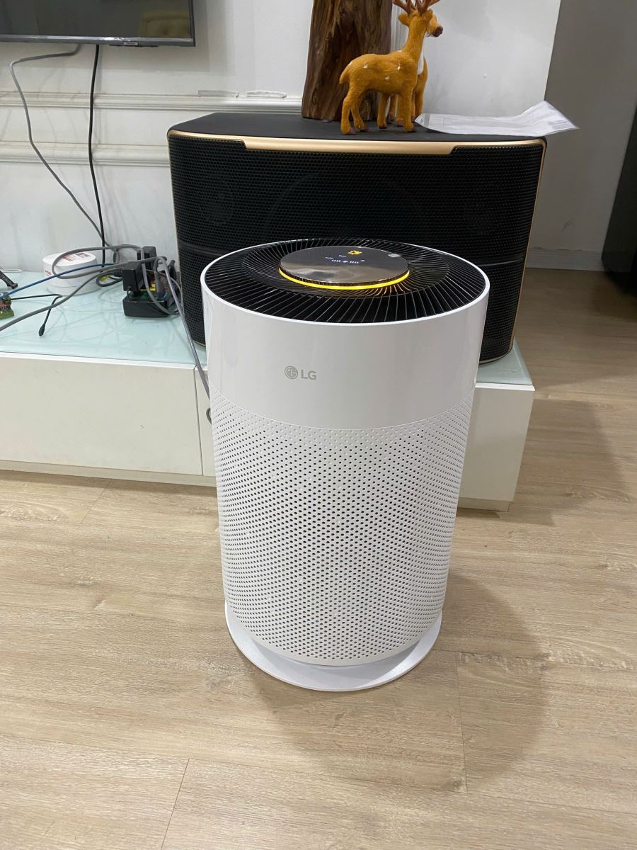 Máy lọc không khí LG Puricare Hit AS60GHWG0 5 6