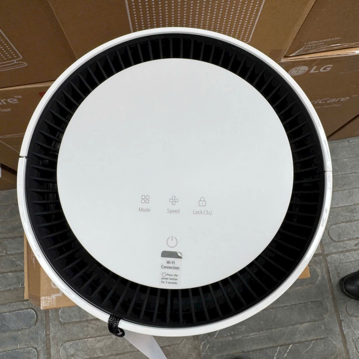 Máy lọc không khí LG PuriCare Aero Hit AS35GGW10  5
